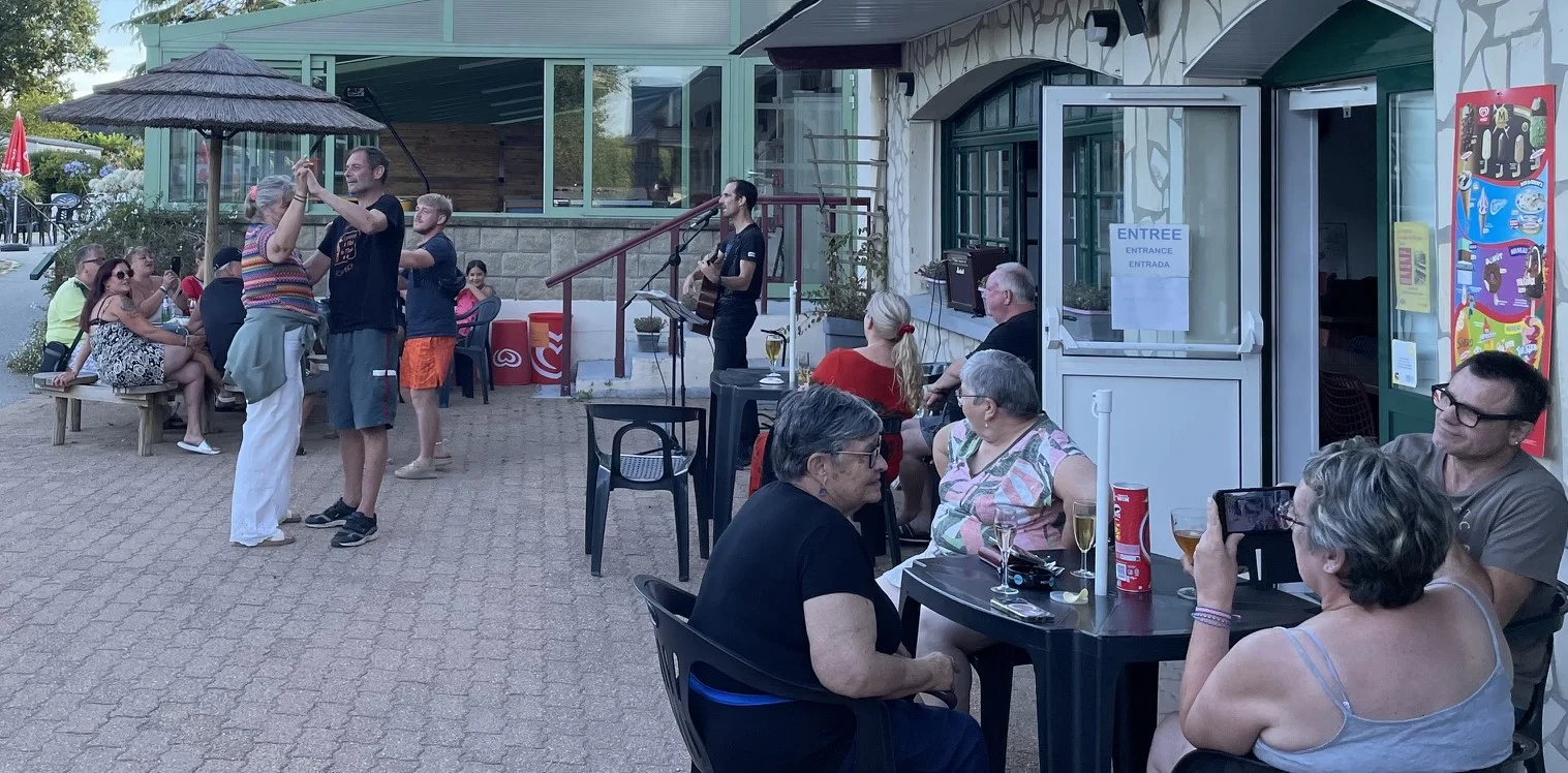 Camping À L'Abri De L'Océan in Baye — Foto 13