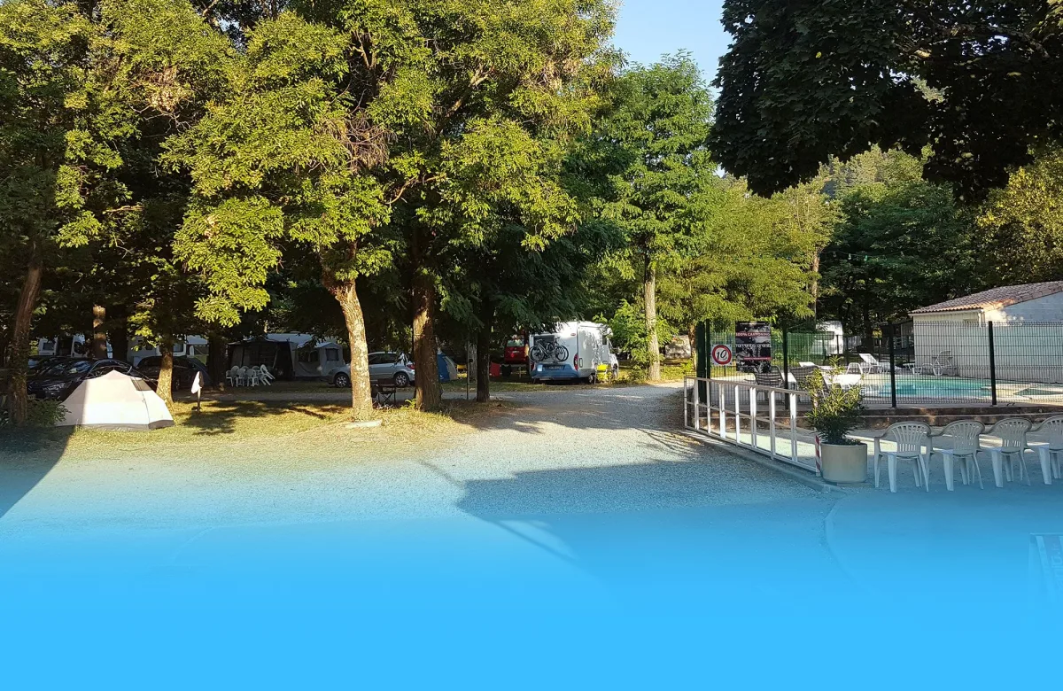 Camping Au Fil De La Volane in Vals-les-Bains