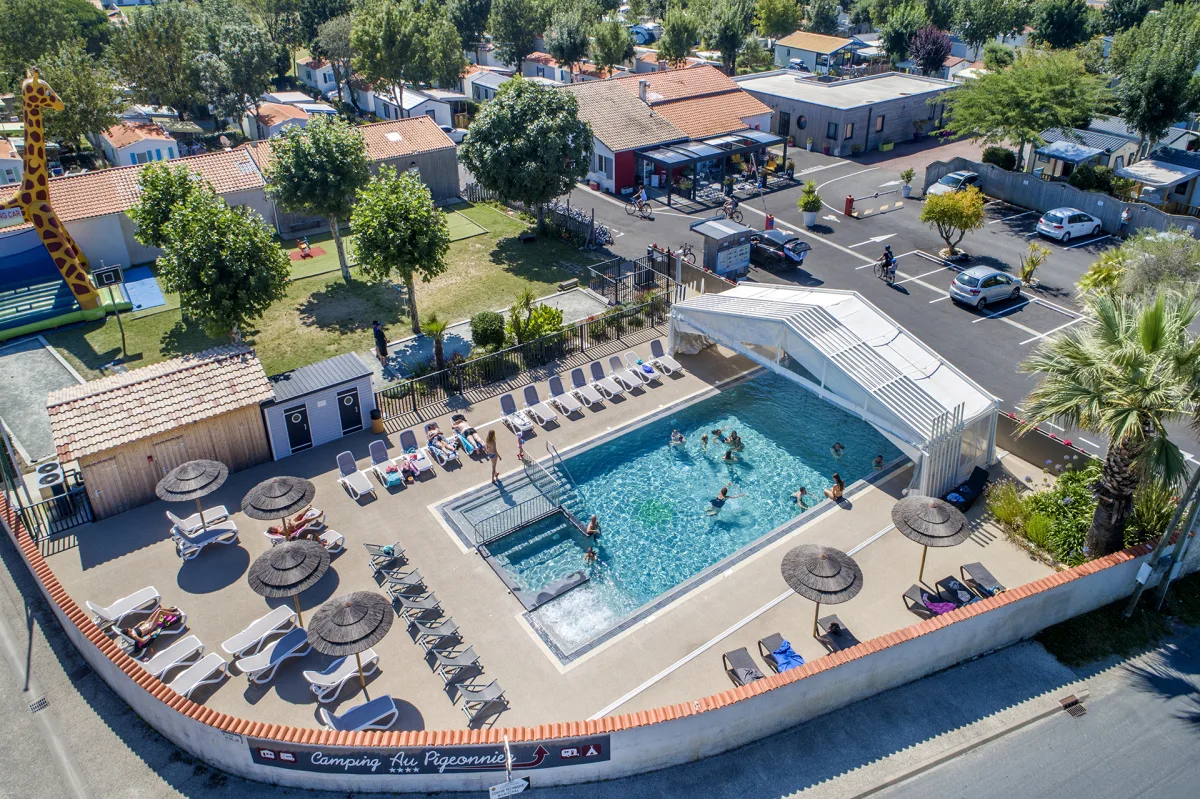 Camping Au Pigeonnier in Le Château-d'Oléron