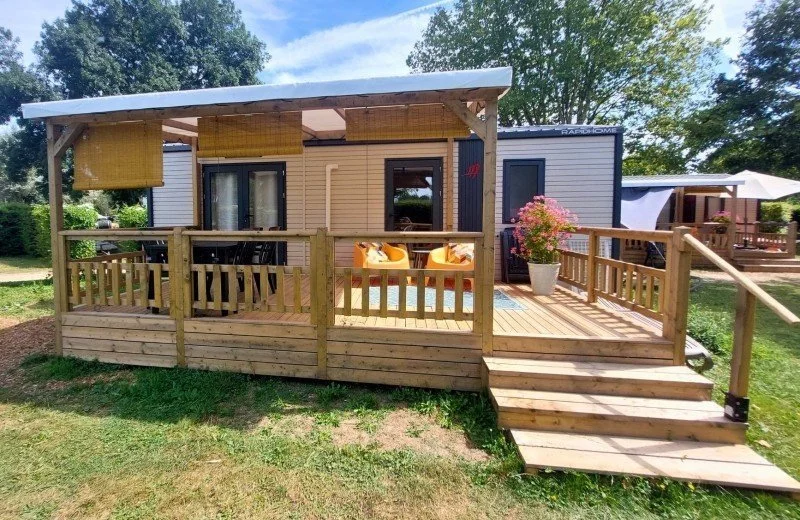 Camping Aux Rives Du Soleil in Pont-de-Vaux — Foto 5