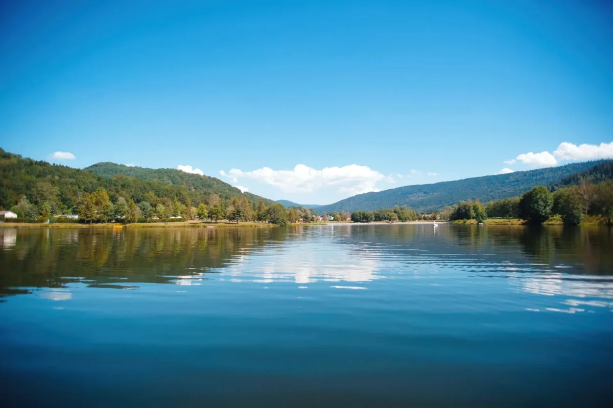 Camping Base De Loisirs Du Lac De La Moselotte — Saulxures-Sur-Moselotte