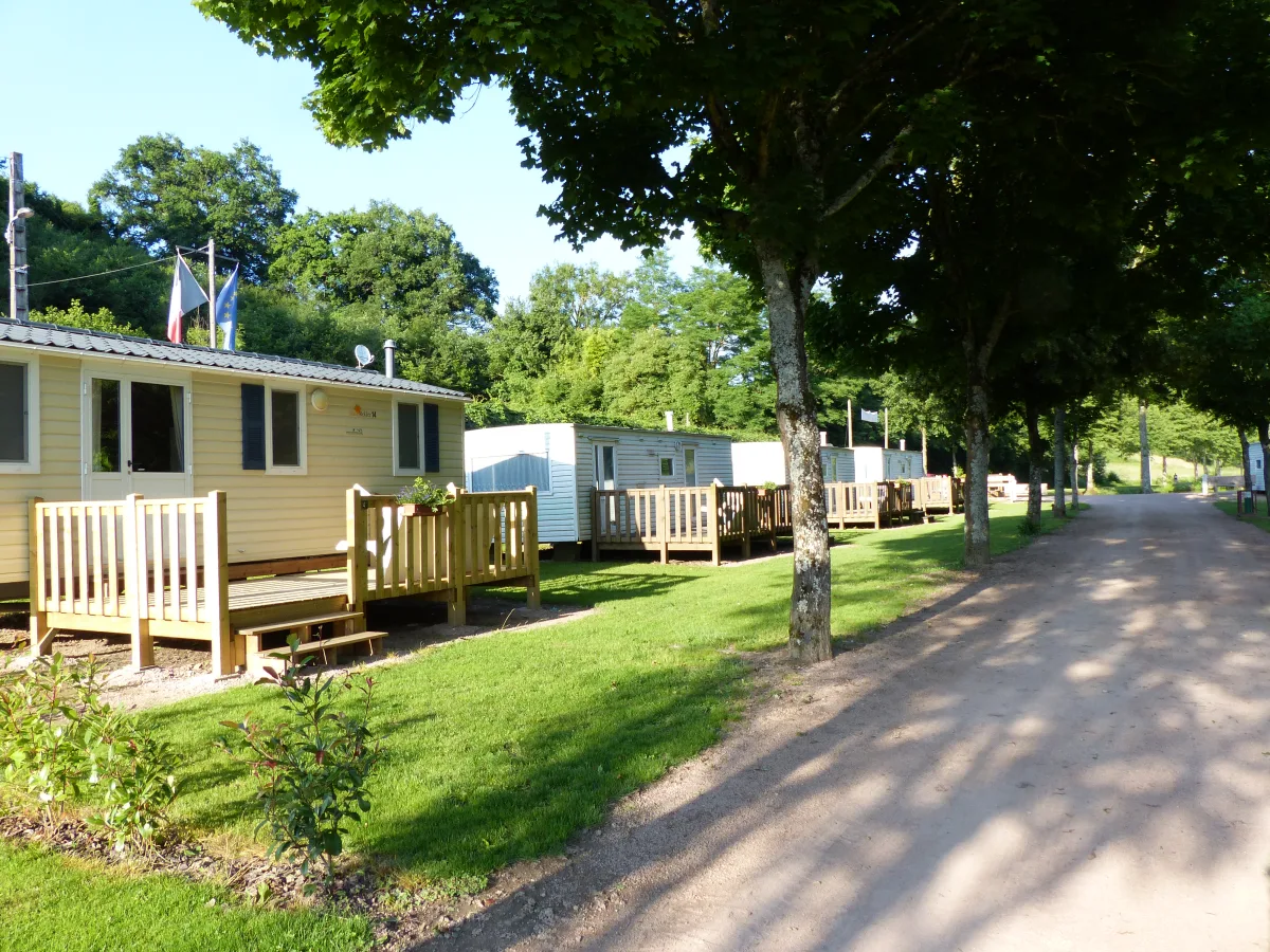 Camping De La Route Bleue in Lapalisse