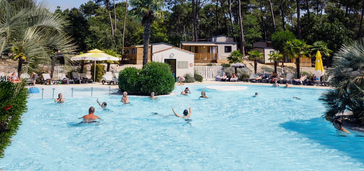 Camping Domaine De Montcalm in Les Mathes
