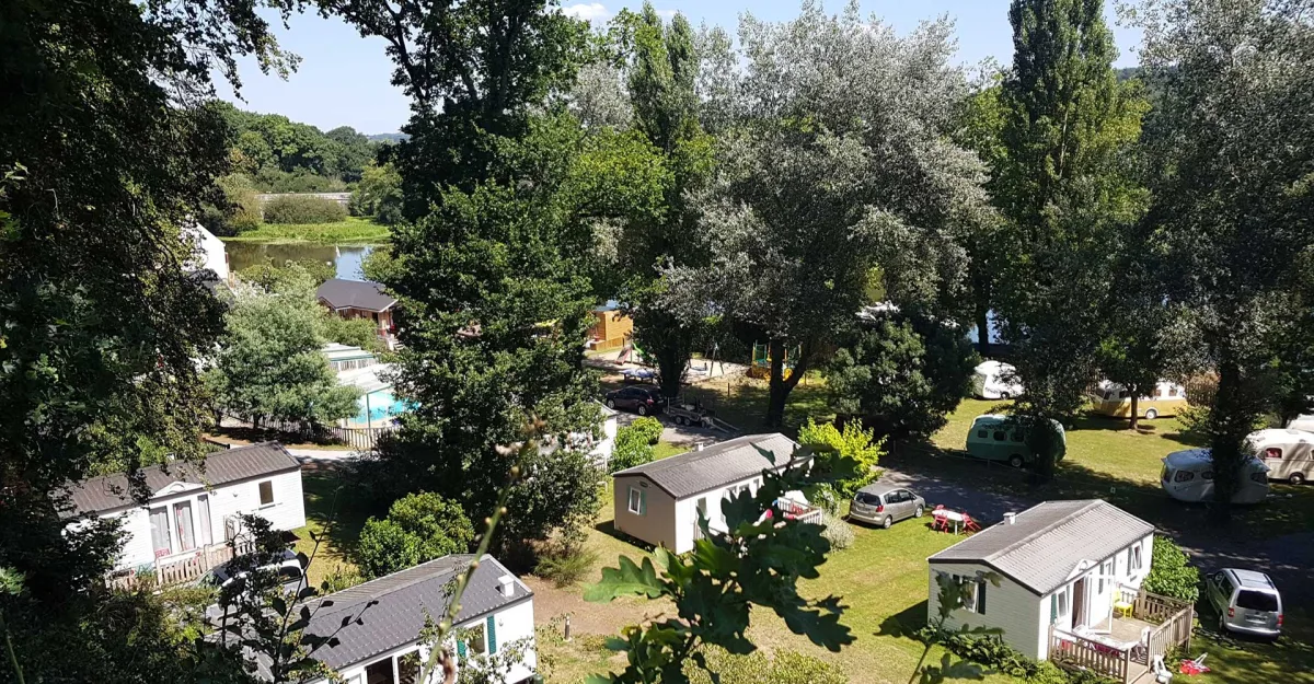 Camping Domaine Du Roc in Le Roc-Saint-André