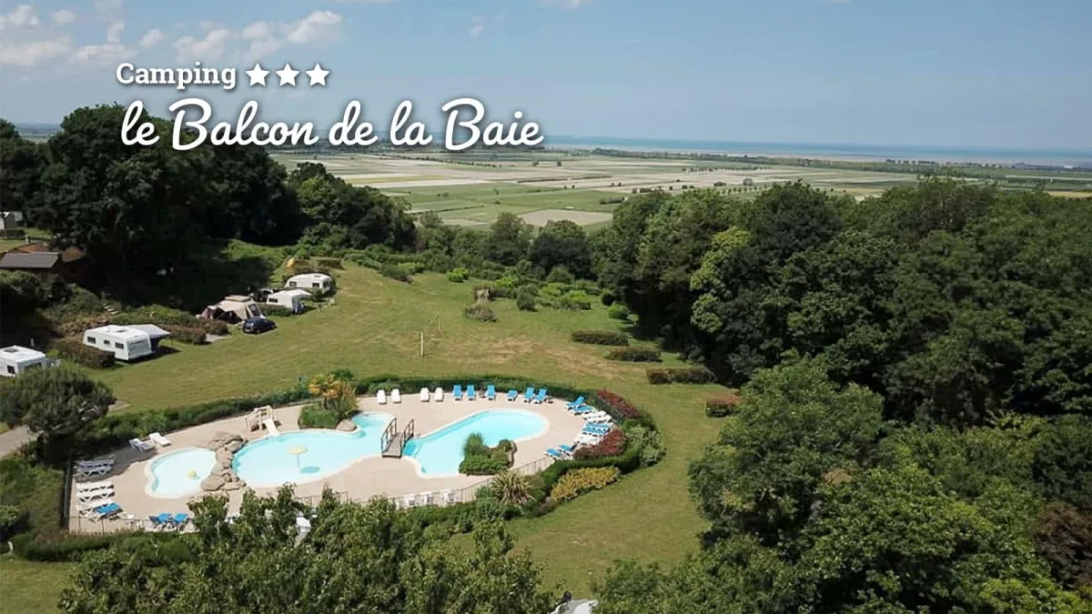 Camping Du Balcon De La Baie in Saint-Marcan