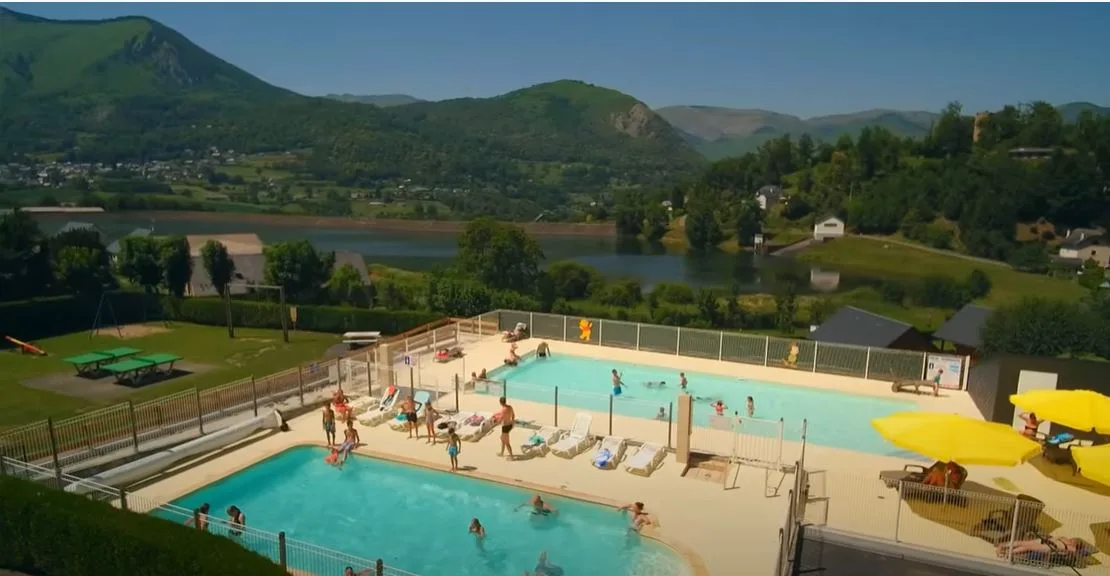 Camping Du Lac in Arcizans-Avant