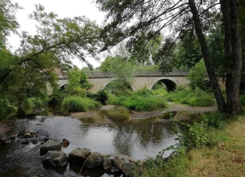 Camping Du Périgord Vert in Excideuil