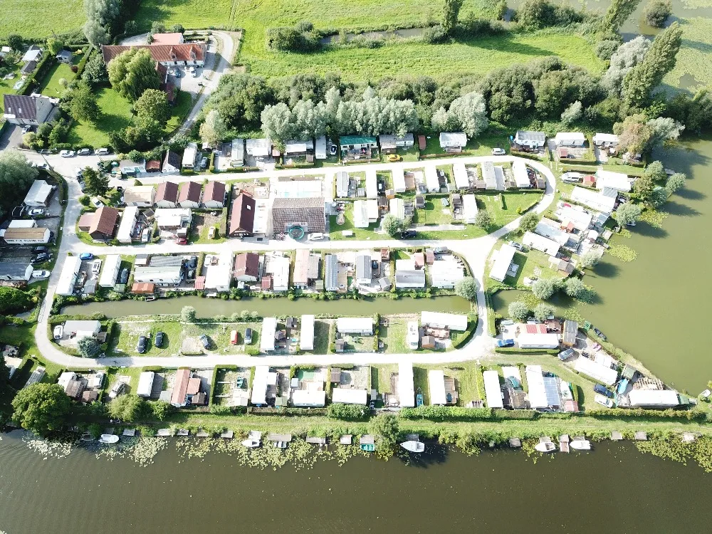 Camping Du Rivage in Houlle
