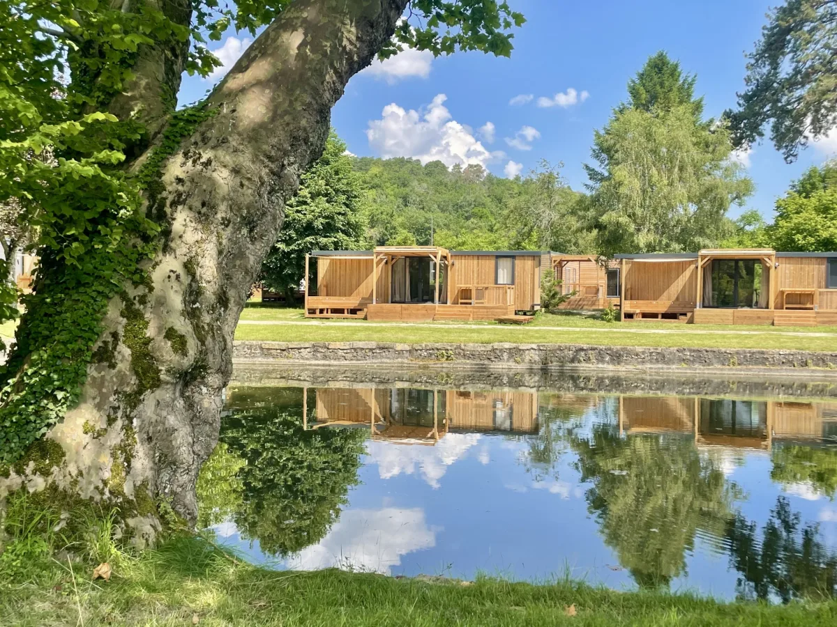 Camping Du Vauvert in Ormoy-la-Rivière