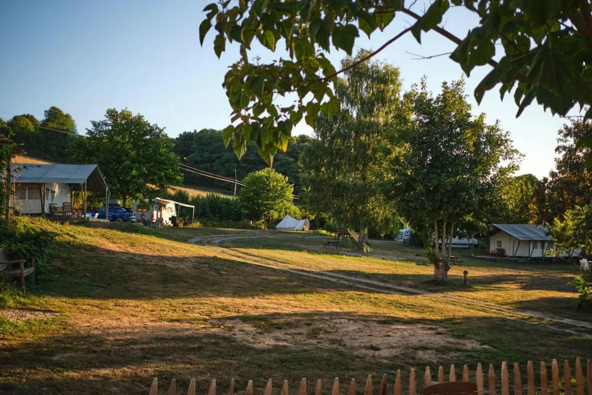 Camping Fausto in Crozon-sur-Vauvre