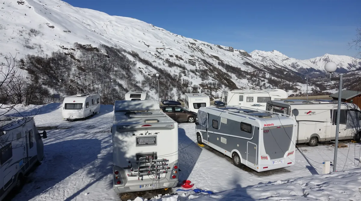 Camping Gcu Les Ménuires — Saint-Martin-De-Belleville