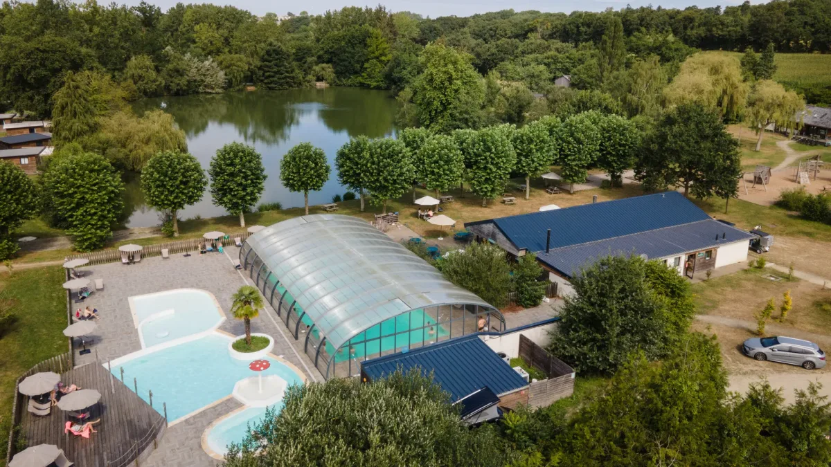 Camping Huttopia Baie Du Mont St Michel in Baguer-Pican