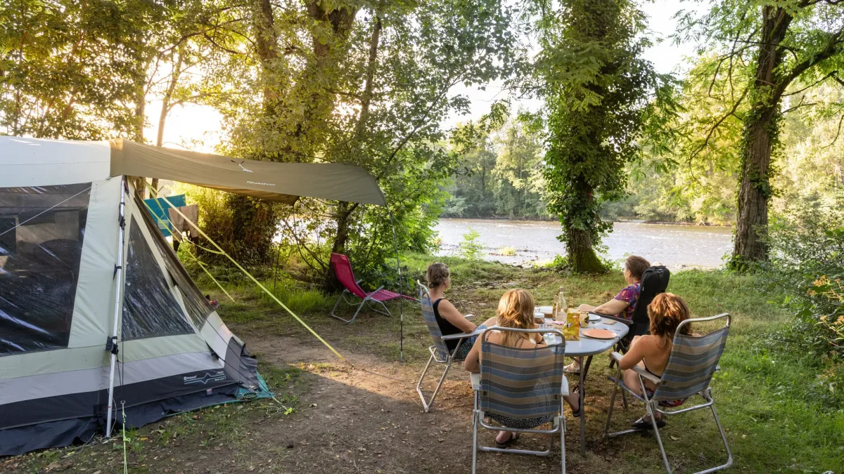 Camping Huttopia Beaulieu Sur Dordogne
