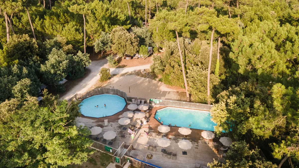 Camping Huttopia Oléron Les Pins in Saint-Trojan-les-Bains
