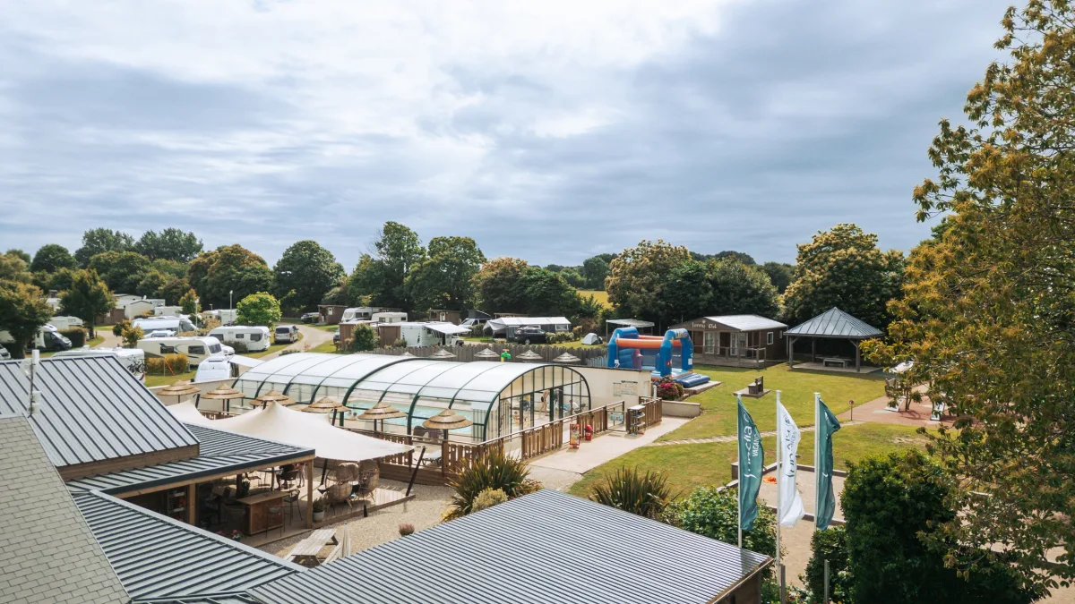 Camping L'Aiguille Creuse in Les Loges