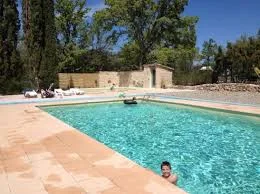Camping L'Avelanede in Artignosc-sur-Verdon — Foto 3