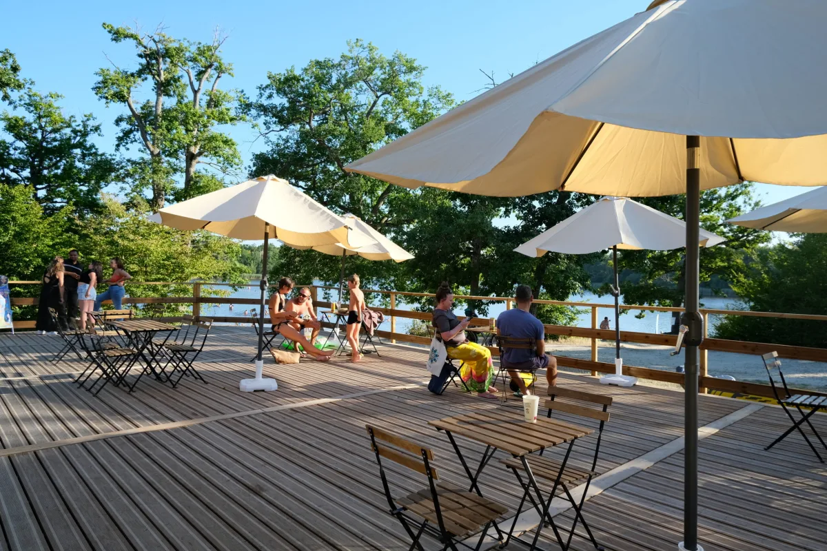 Camping L'Étang Des Bois in Vieilles-Maisons-sur-Joudry