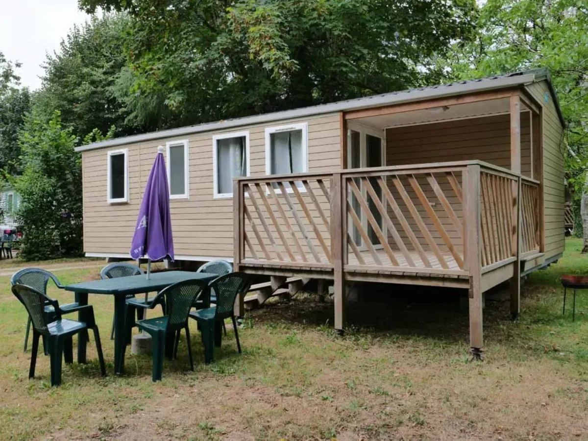 Camping La Bourgnatelle in Bretenoux