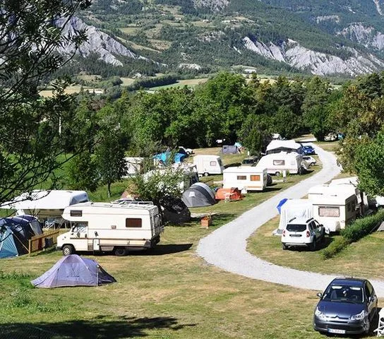 Camping La Chaup — Enchastrayes
