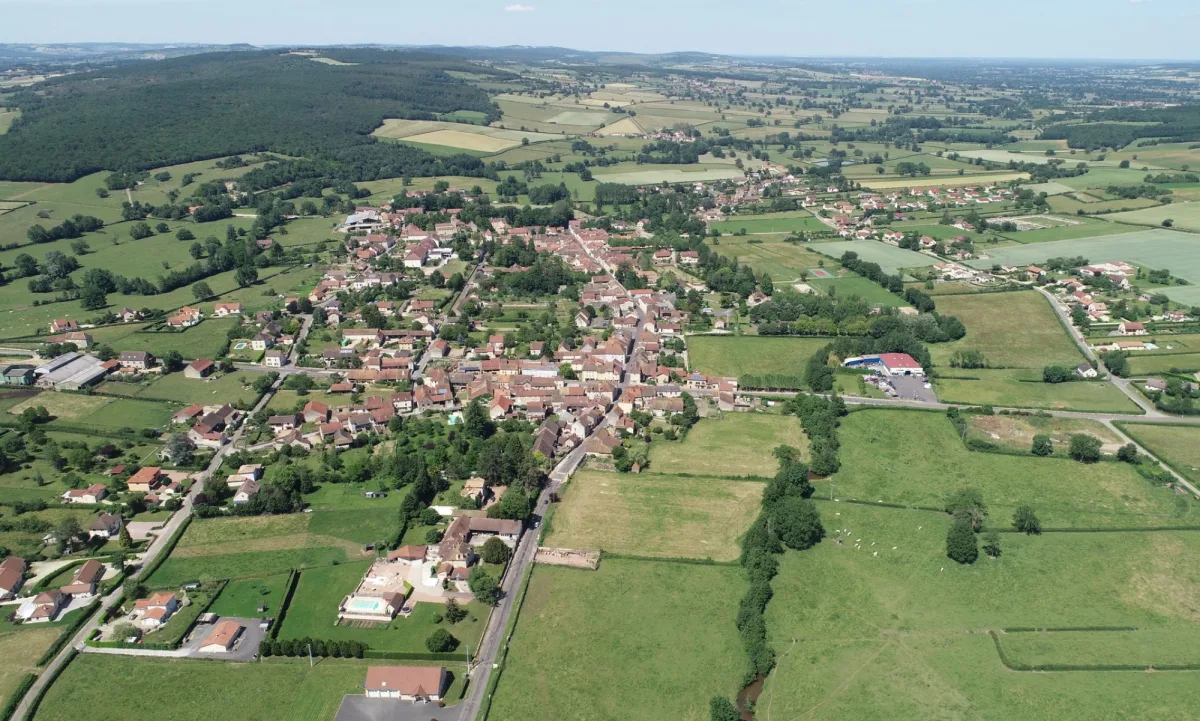 Camping La Clochette in Salornay-sur-Guye