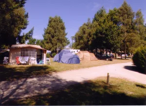 Camping La Croix des Anglais in Saint Chély d'Apcher — Foto 2