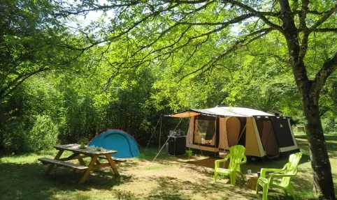 Camping La Diège in Sonnac