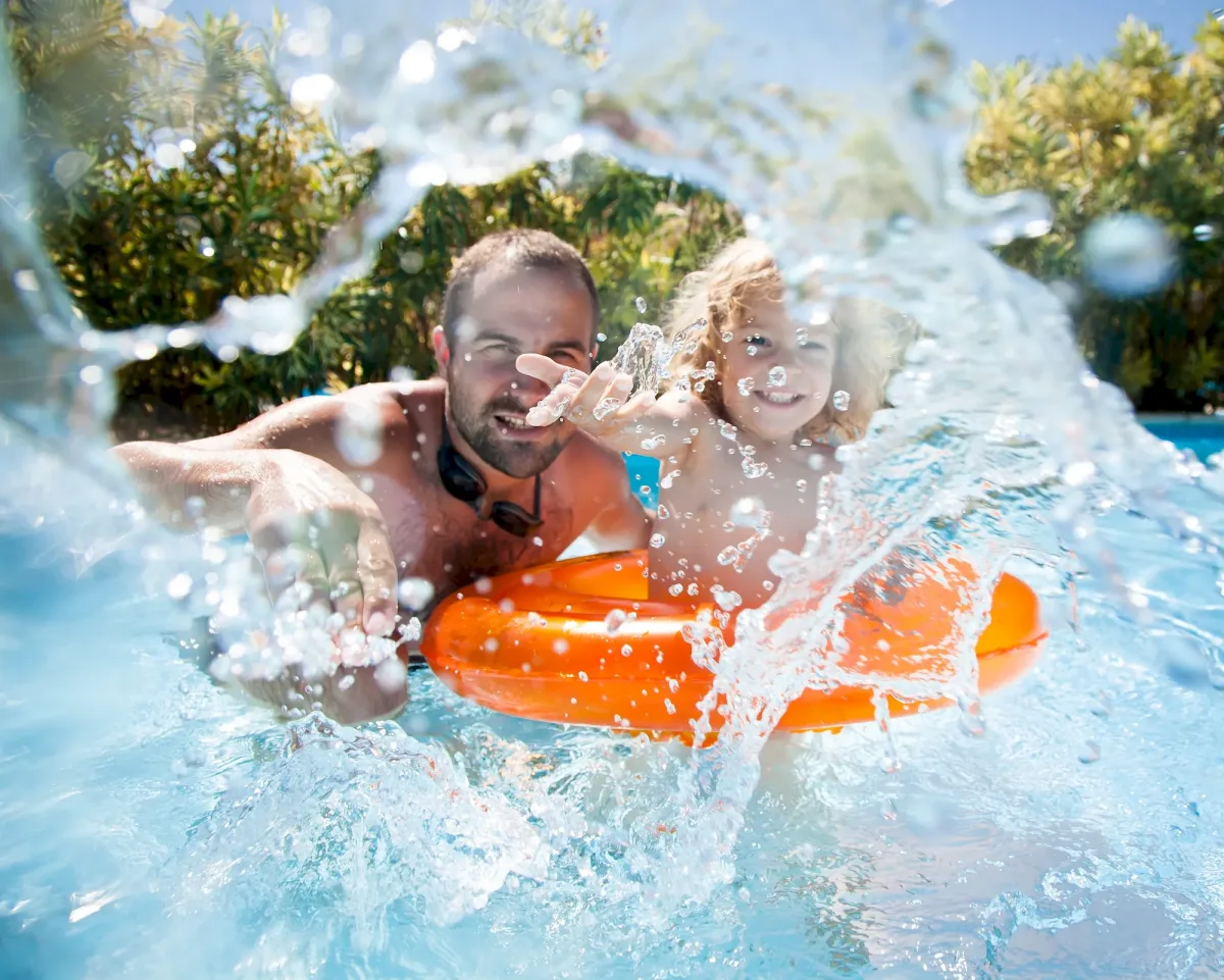 Camping La Grand'Métairie in Saint-Hilaire-la-Forêt
