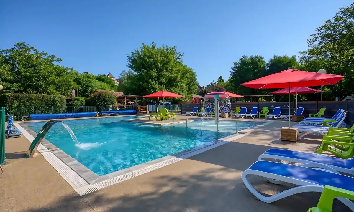 Camping La Plage in Meyronne