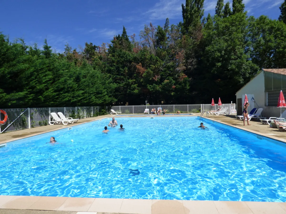 Camping La Porte D'Autan in Saissac