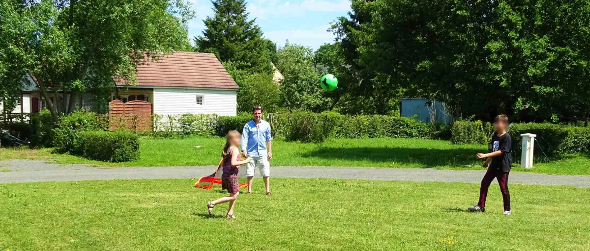 Camping La Sittelle in Loué