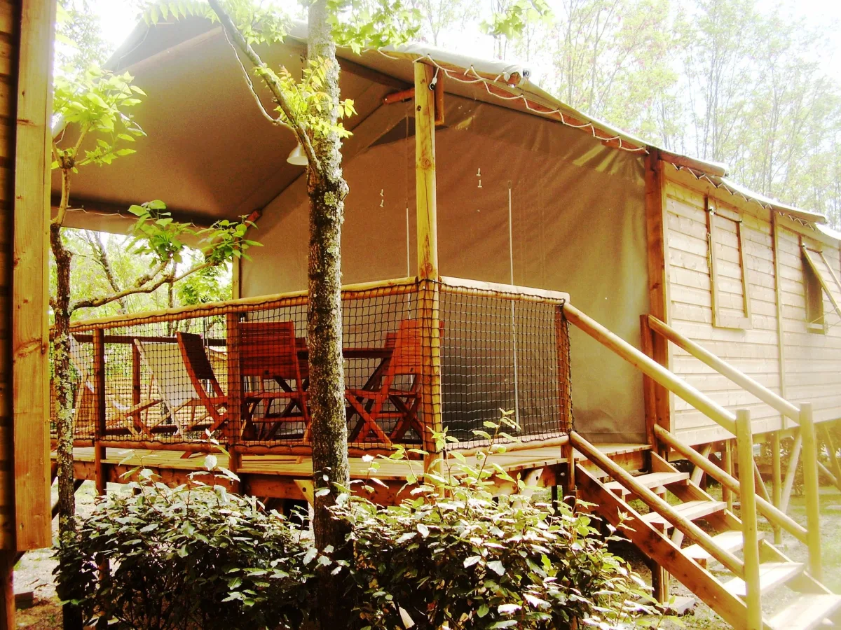 Camping La Source en Ardèche in Berrias — Foto 7