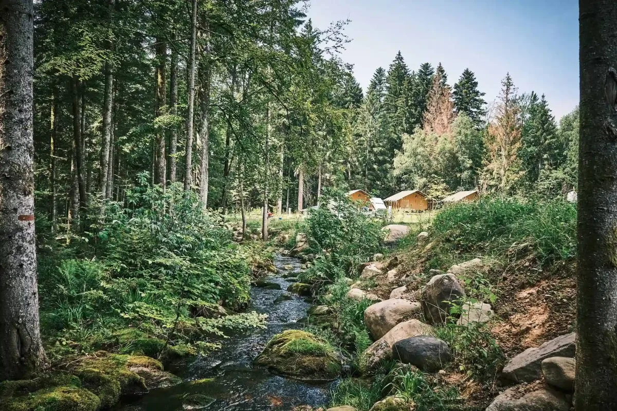 Camping La Sténiole in Granges-sur-Vologne