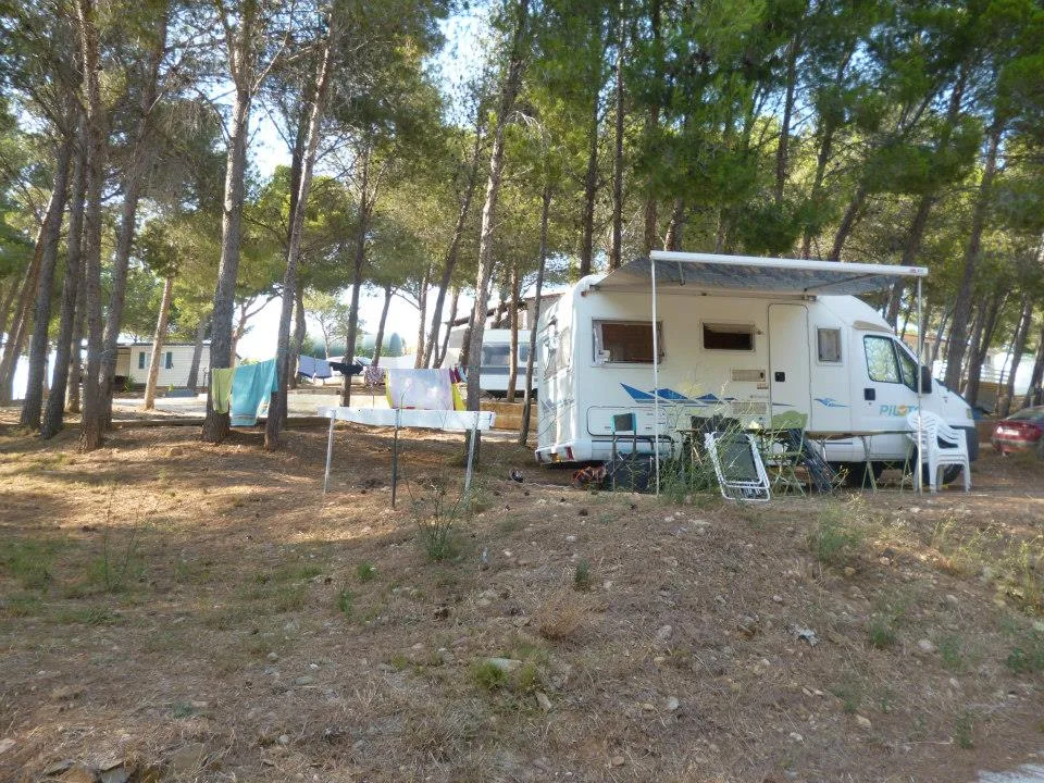 Camping Le Bois de Pins in Salses-le-Château — Foto 7