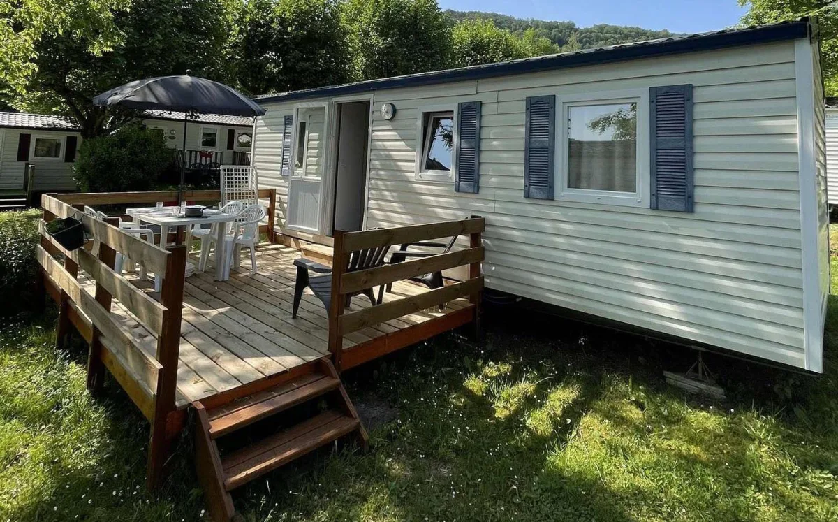 Camping Le Chanet in Ornans
