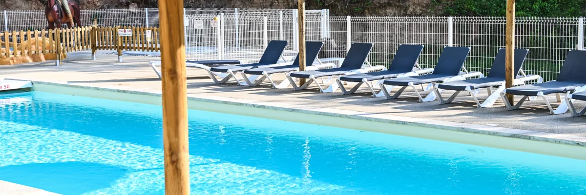 Camping Le Colorado in Rustrel