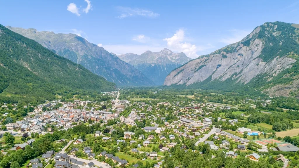 Camping Le Colporteur in Le Bourg-d'Oisans