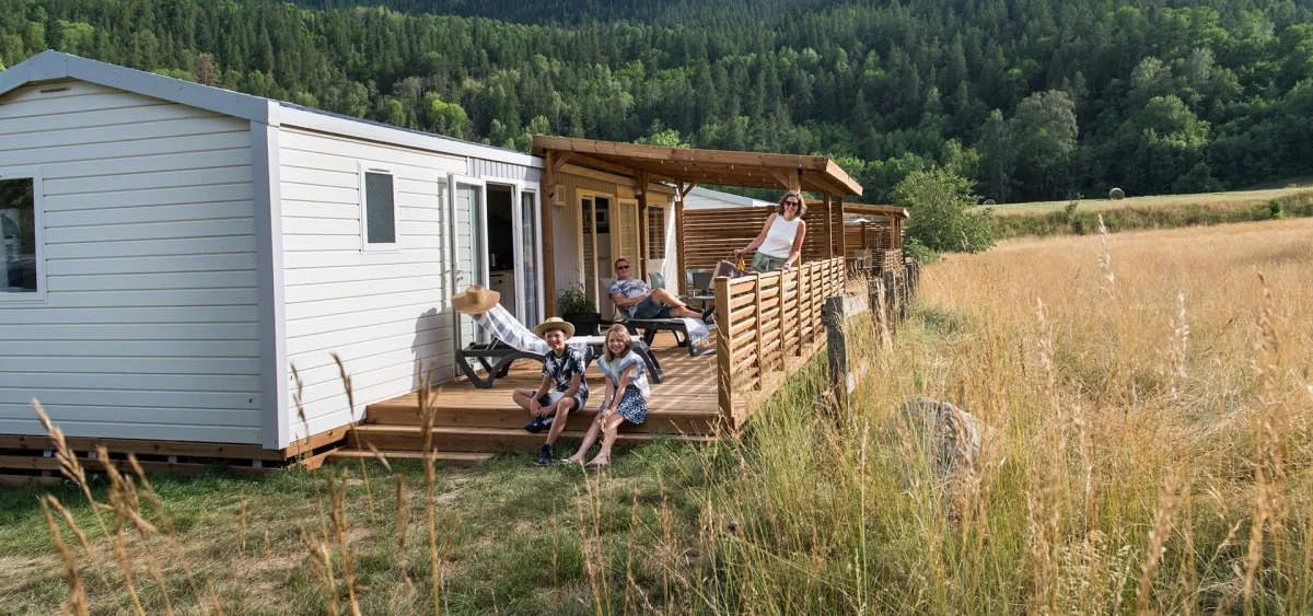 Camping Le Courounba in Les Vigneaux