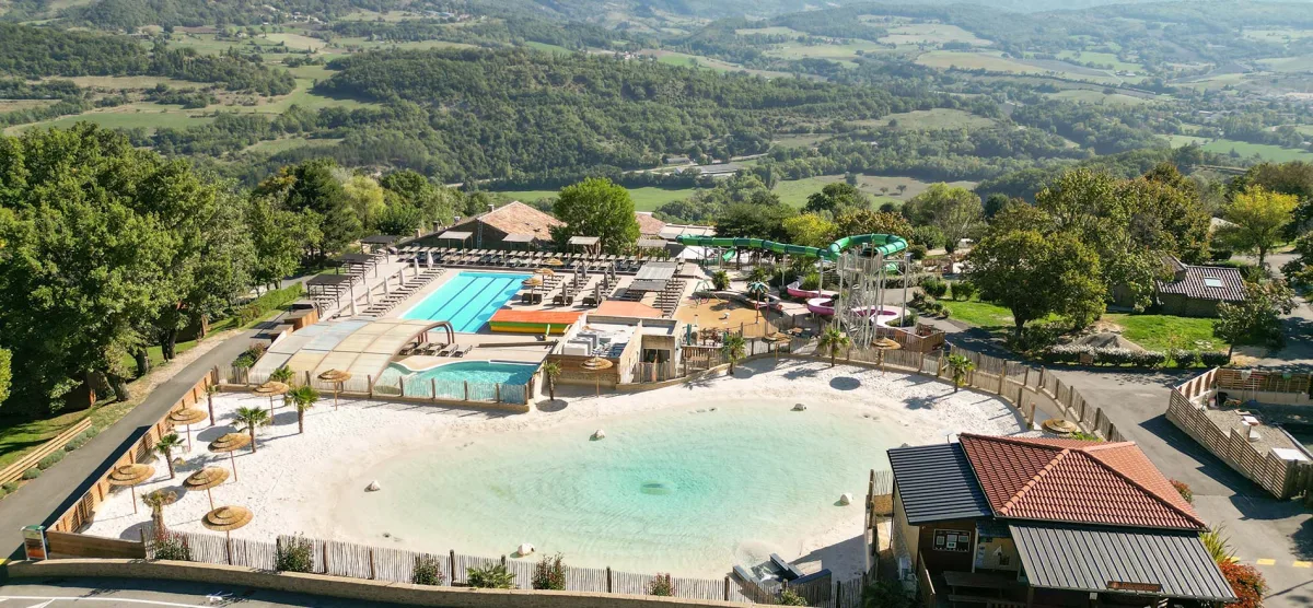 Camping Le Couspeau in Le Poët-Célard