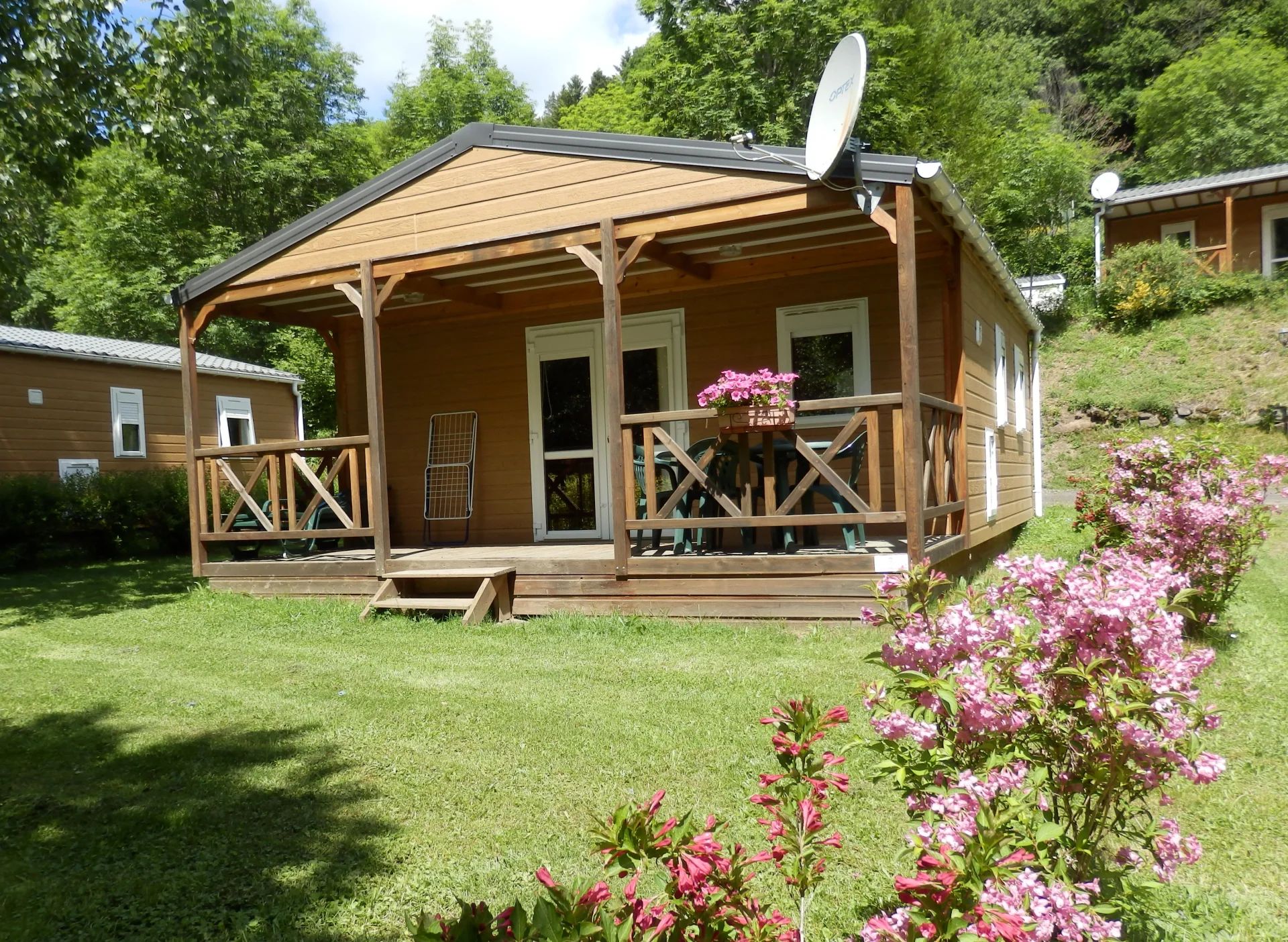 Camping Le Domaine du Marais in Murol — photo 3