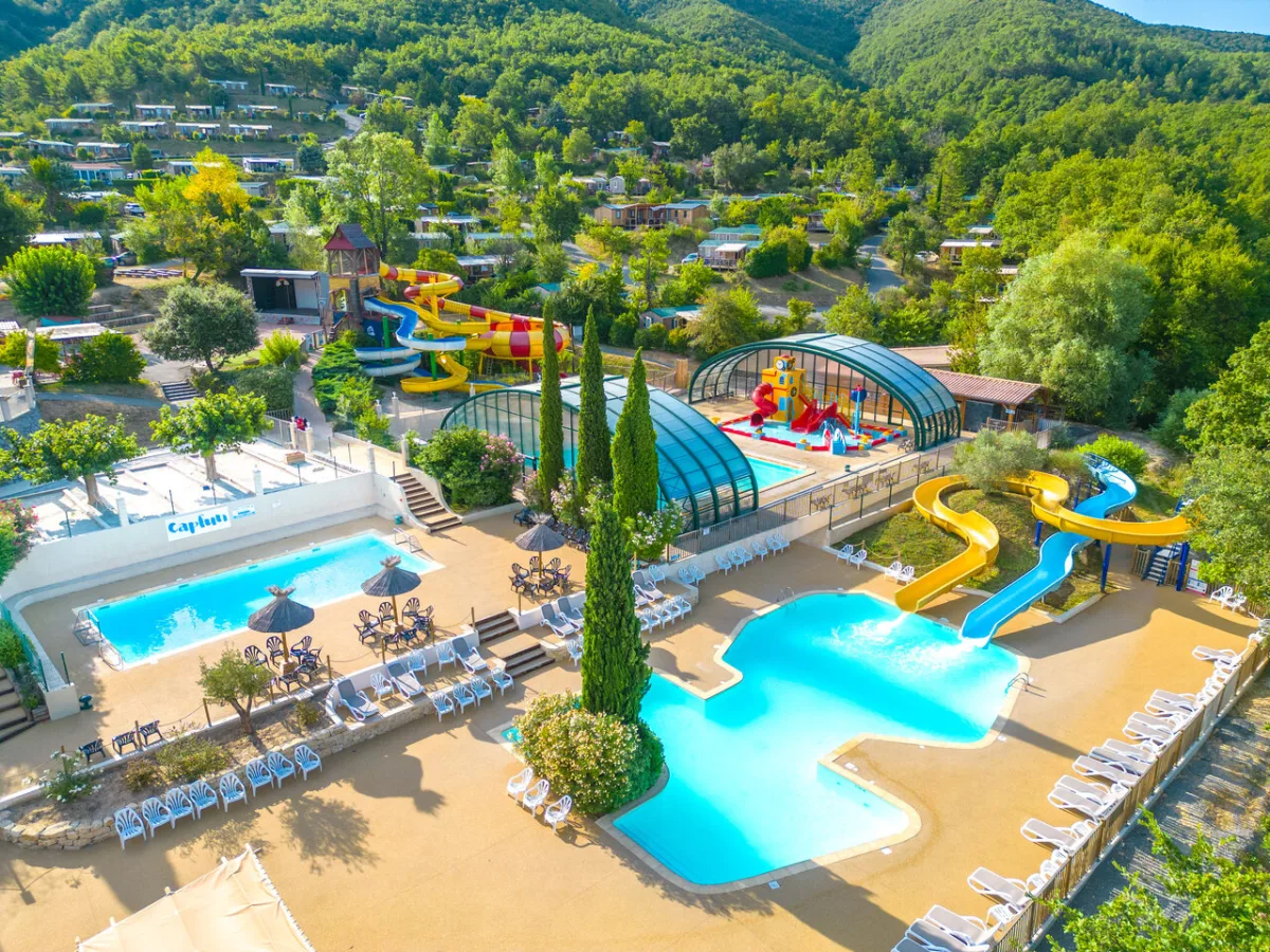 Camping Le Domaine Du Merle Roux — Baix