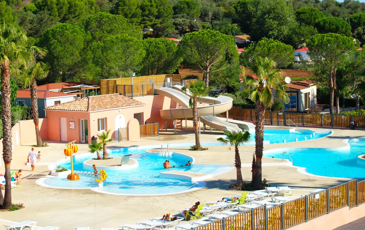 Camping Le Domaine Sainte Veziane in Bessan