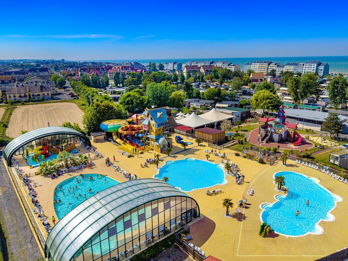 Camping Le Donjon De Lars in Courseulles-sur-Mer