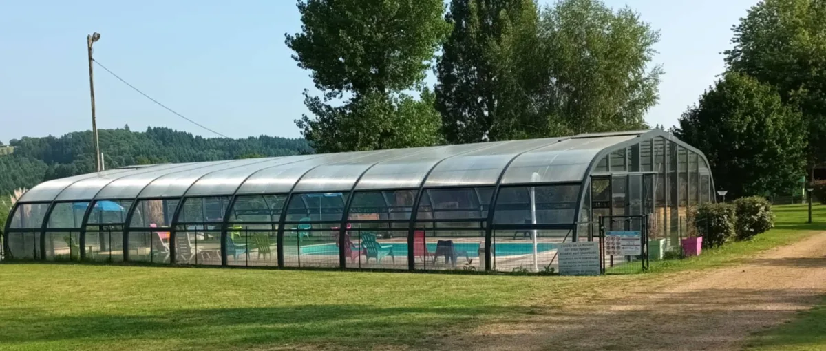 Camping Le Grün Du Chignore in Vollore-Ville