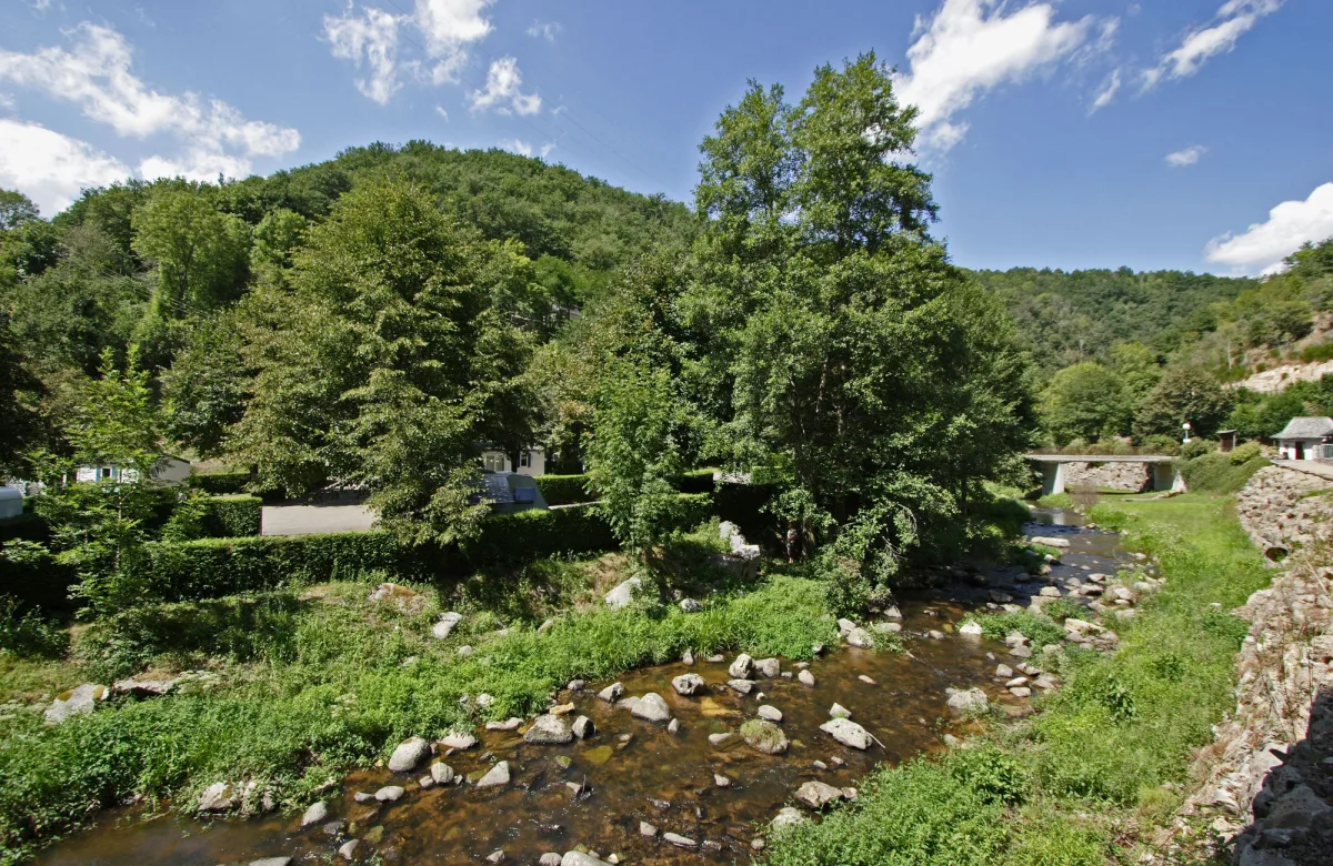 Camping Le Lauradiol — Campouriez