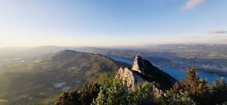 Camping Le Pêcheur — Aix-Les-Bains