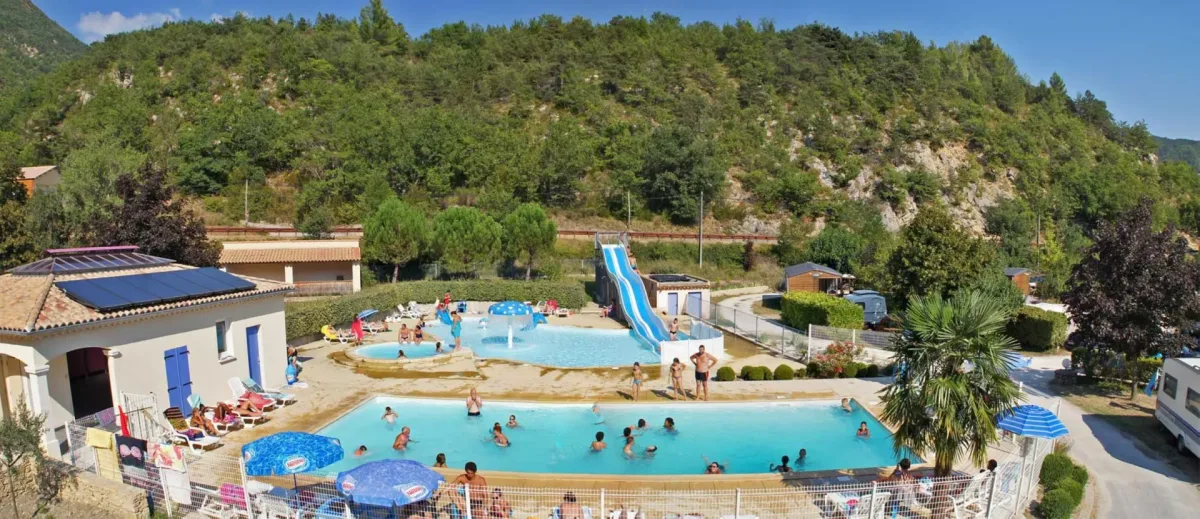 Camping Le Pilat in Saint-Ferréol-Trente-Pas
