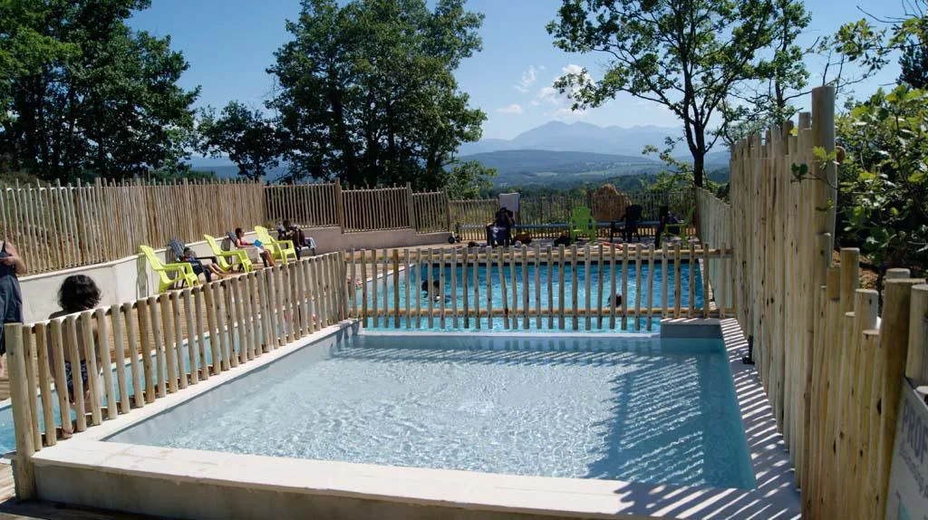 Camping Le Roc Del Rey — Belloc