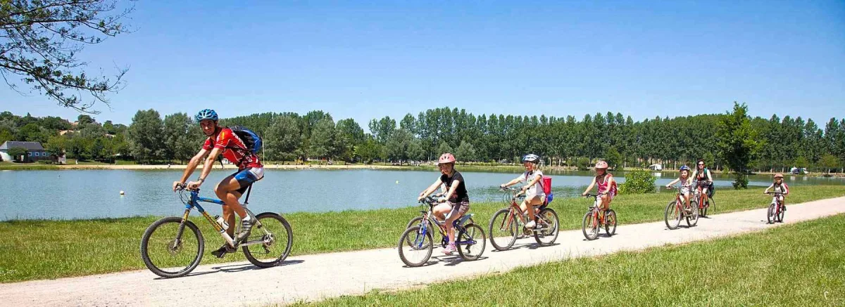 Camping Le Septentrion in Brûlon