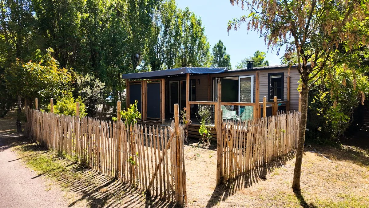 Camping Le Sous Bois in Saint-Pierre-d'Oléron