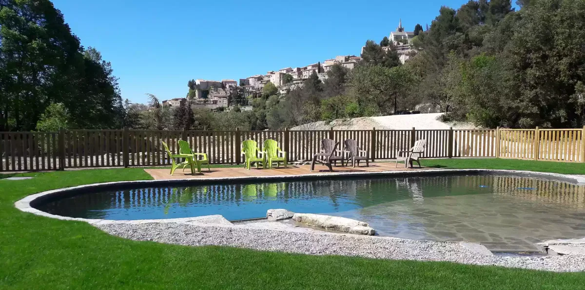 Camping Le Vallon in Bonnieux